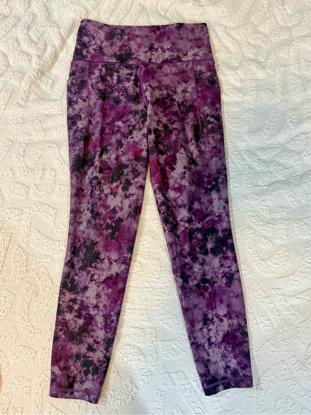 Women’s Athleta Purple Tie-Dye Active Leggings